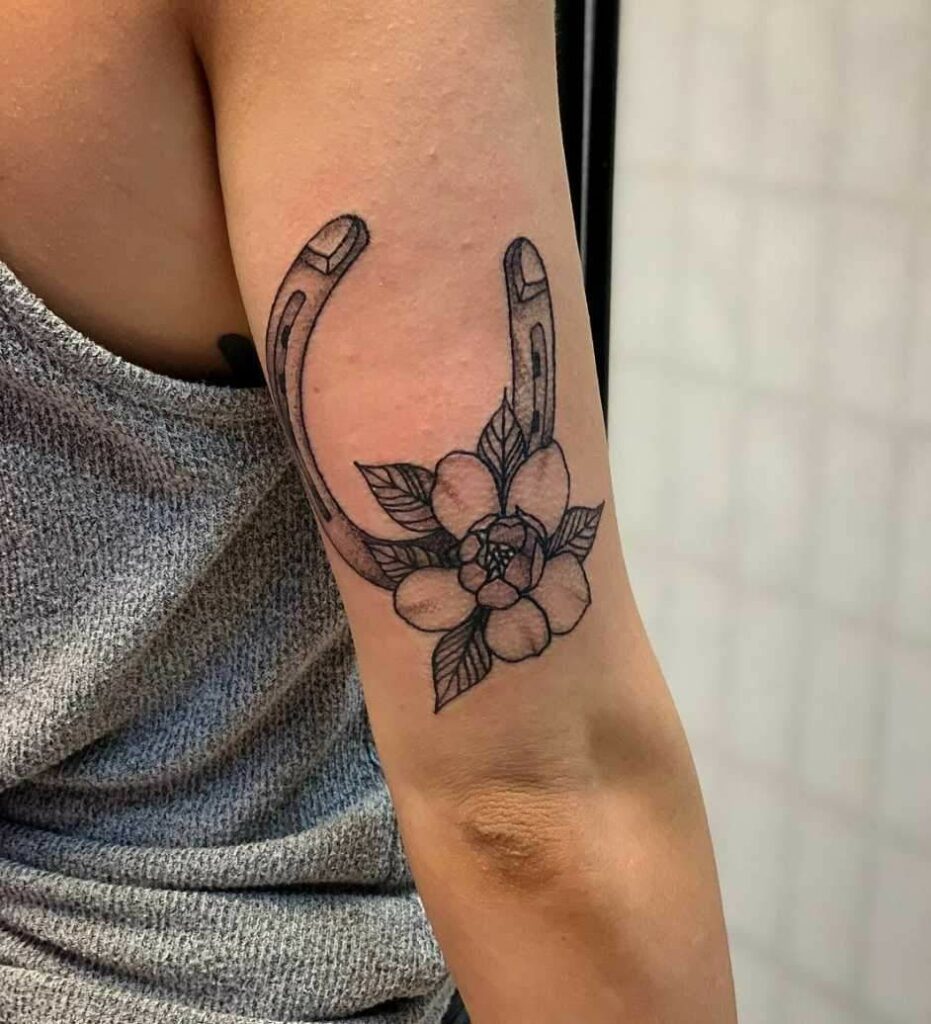 Pin by Odalys Martinez on Tatoos | Wrist tattoos for women, New beginning  tattoo, Friendship tattoos