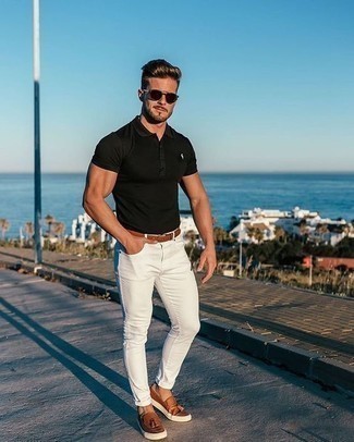 How To Wear Black and White Outfits Men (10 Ideas)? - Tech Preview